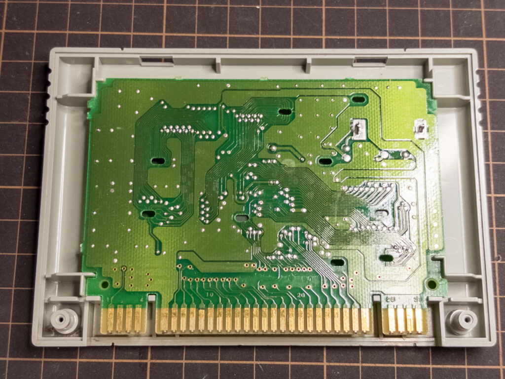 スーパーファミコンソフト分解